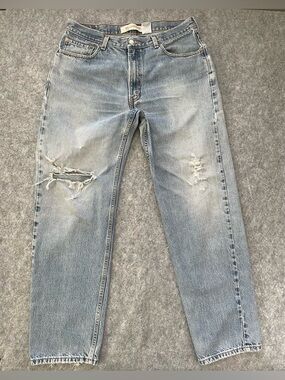 Levis 550 Relaxed Fit Jeans Mens 36x34 Blue Light Wash Distressed 100% Cotton
